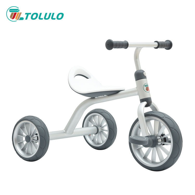 Kaj lahko otroci pridobijo z učenjem otroških koles?