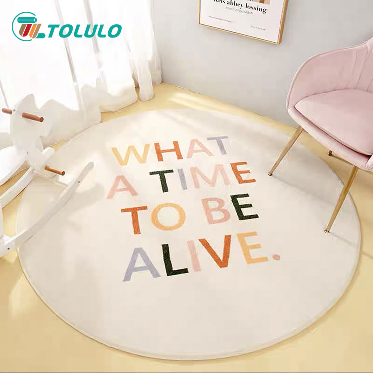 Zakaj mehke otroške preproge z visokimi lasmi prevladujejo v sodobnih otroških sobah